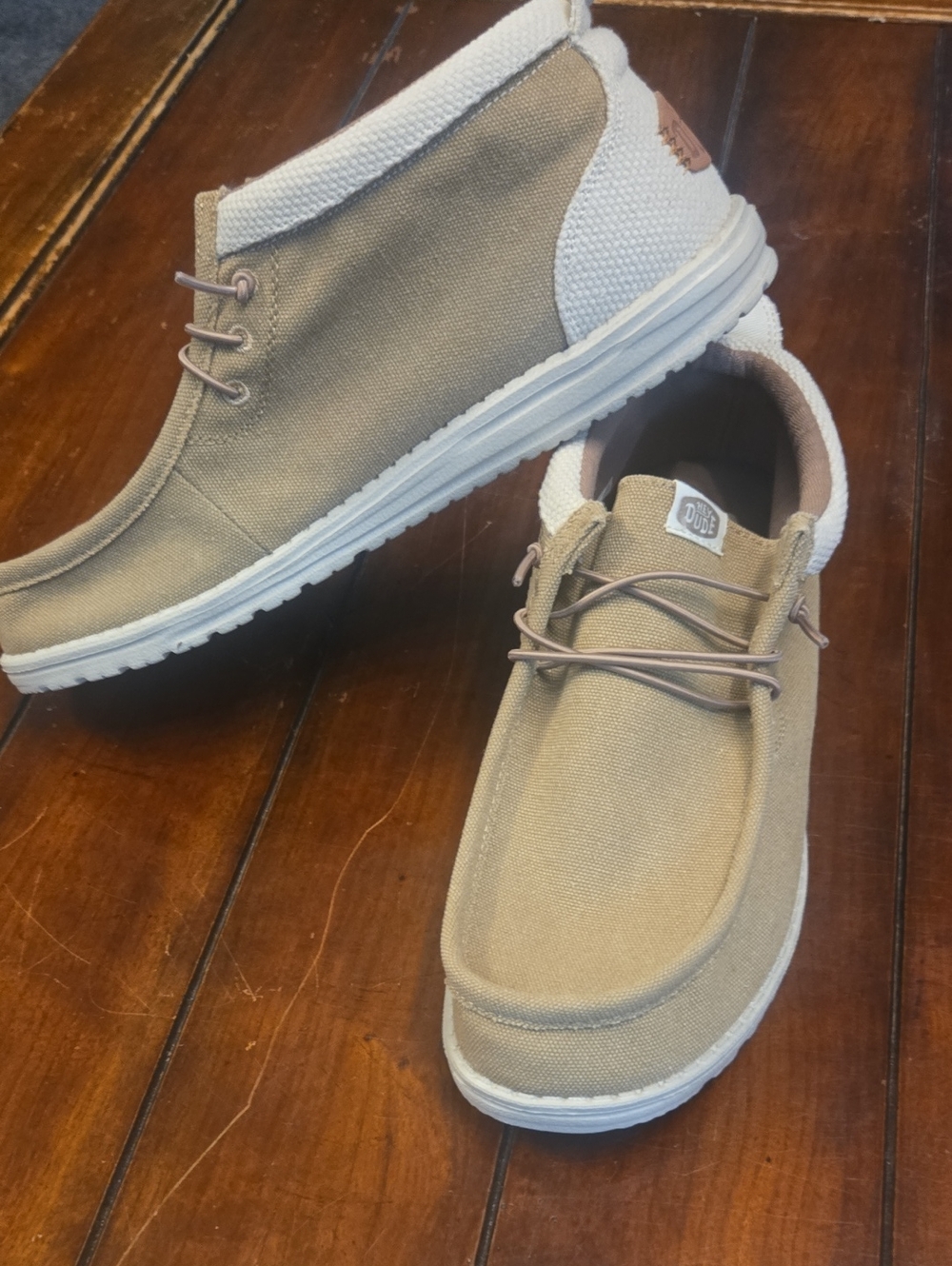 Hey Dude Men’s Chukka Boots in Beige and White